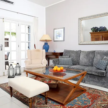 Casa Karen * Tias